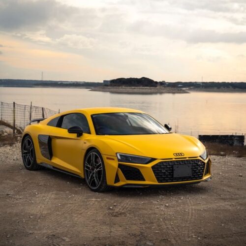 AUDI R8